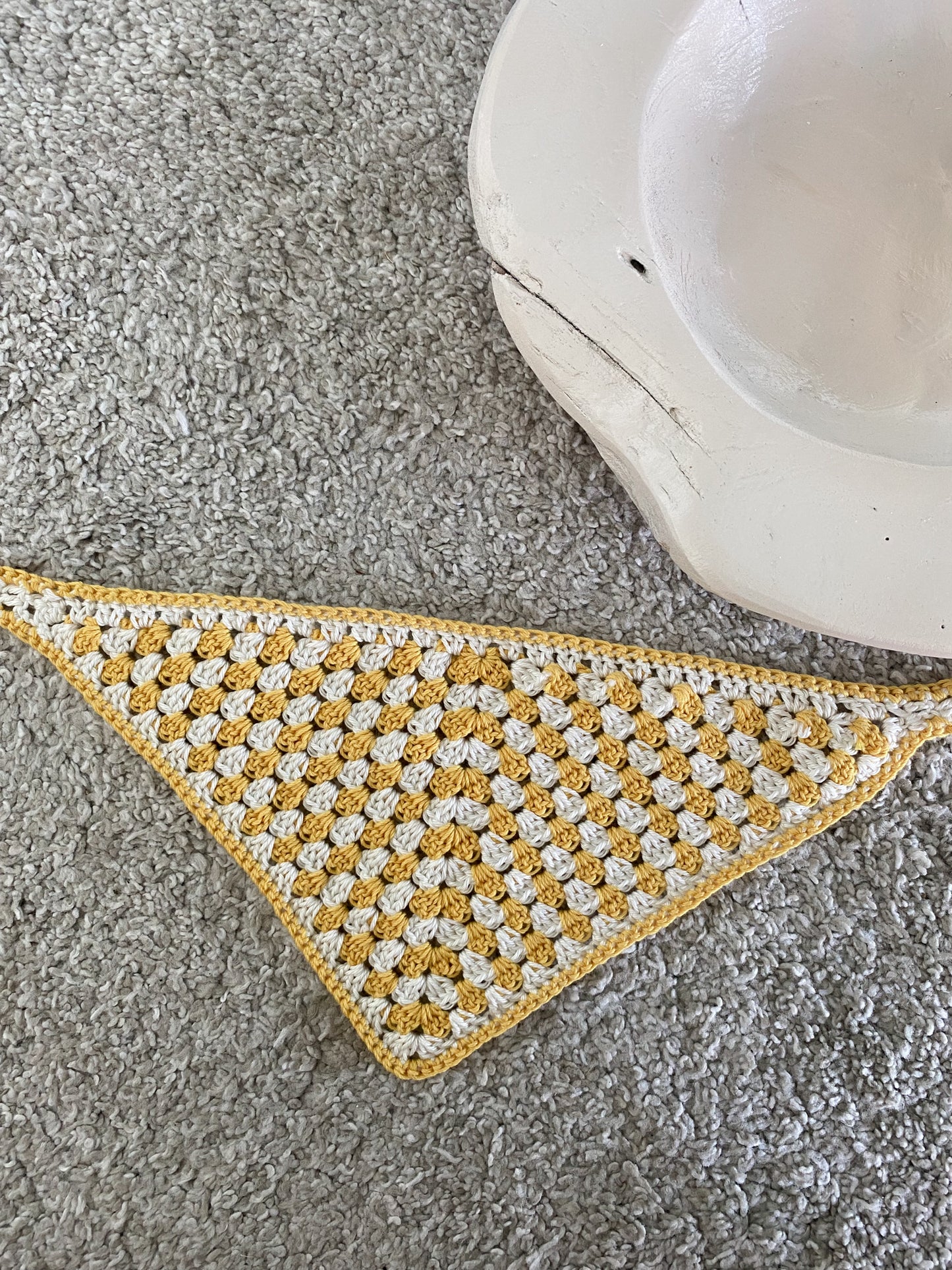 POSH IN YELLOW